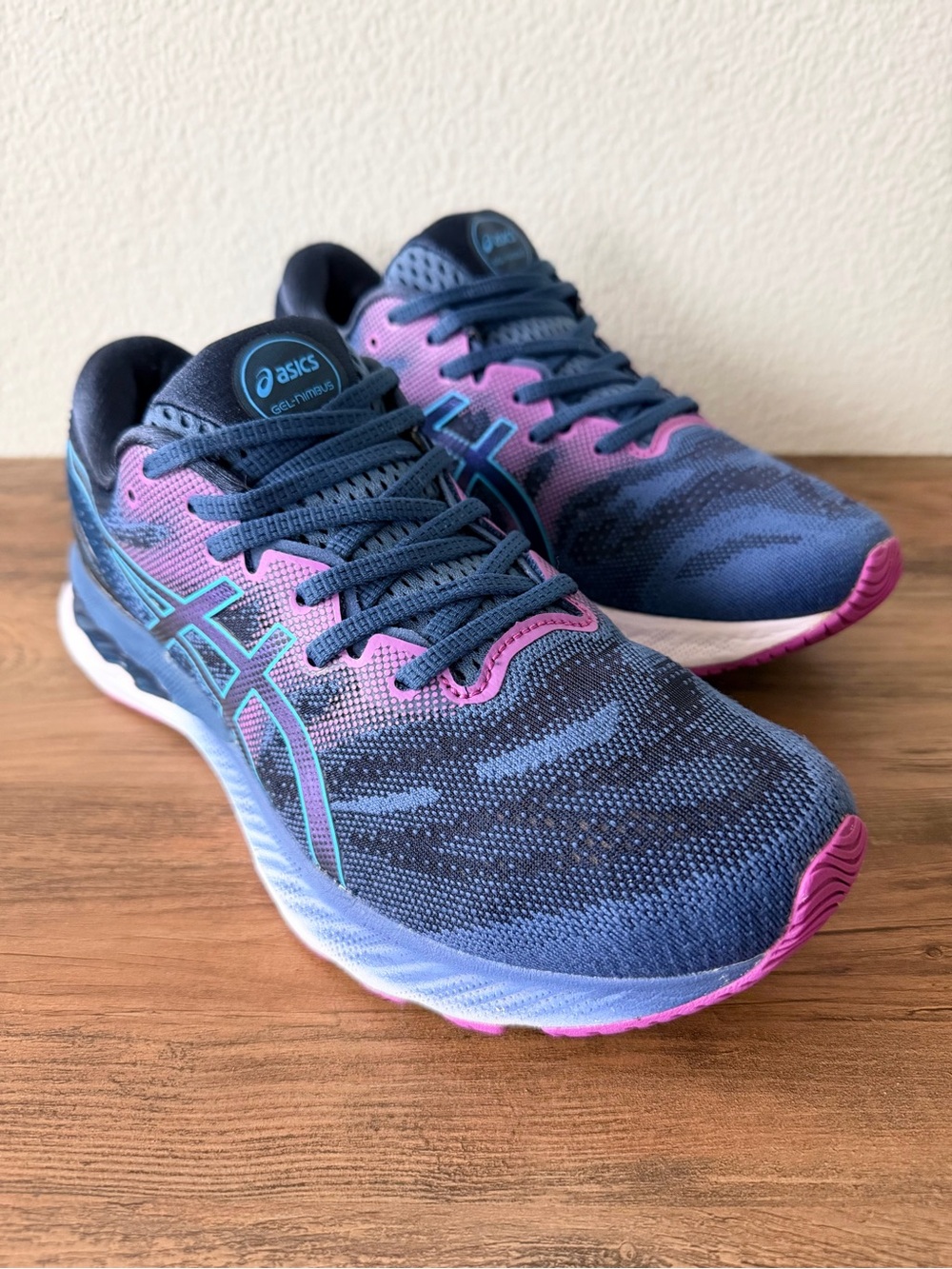 ASICS Women's GEL-Nimbus 23 in Grand Shark/Digital Aqua (Size: 10 Wide)